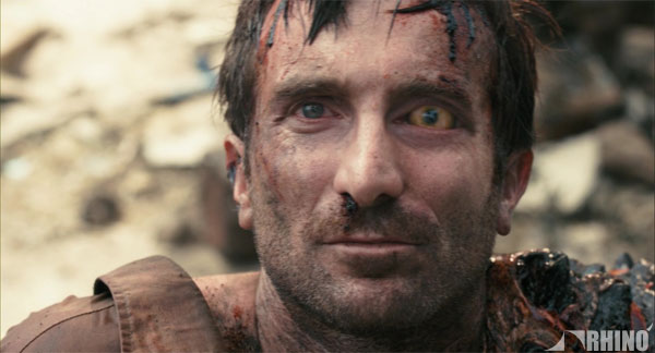 district9_pic_05.jpg